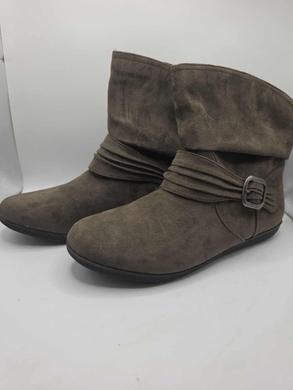 Arizona Jean Company Marissa Gray Faux Suede Slouch Ankle Boots Buckle Size 8.5